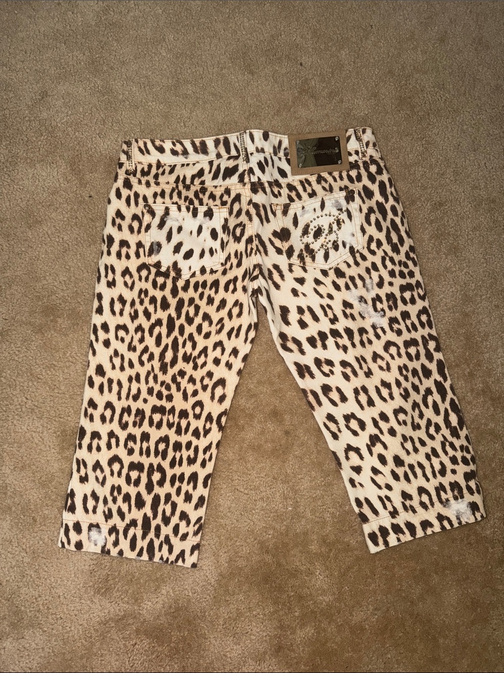 ICONIC 2000s BLUEMARINE LEOPARD CAPRIS DENIM SHORTS CHEETAH RHINESTONE
